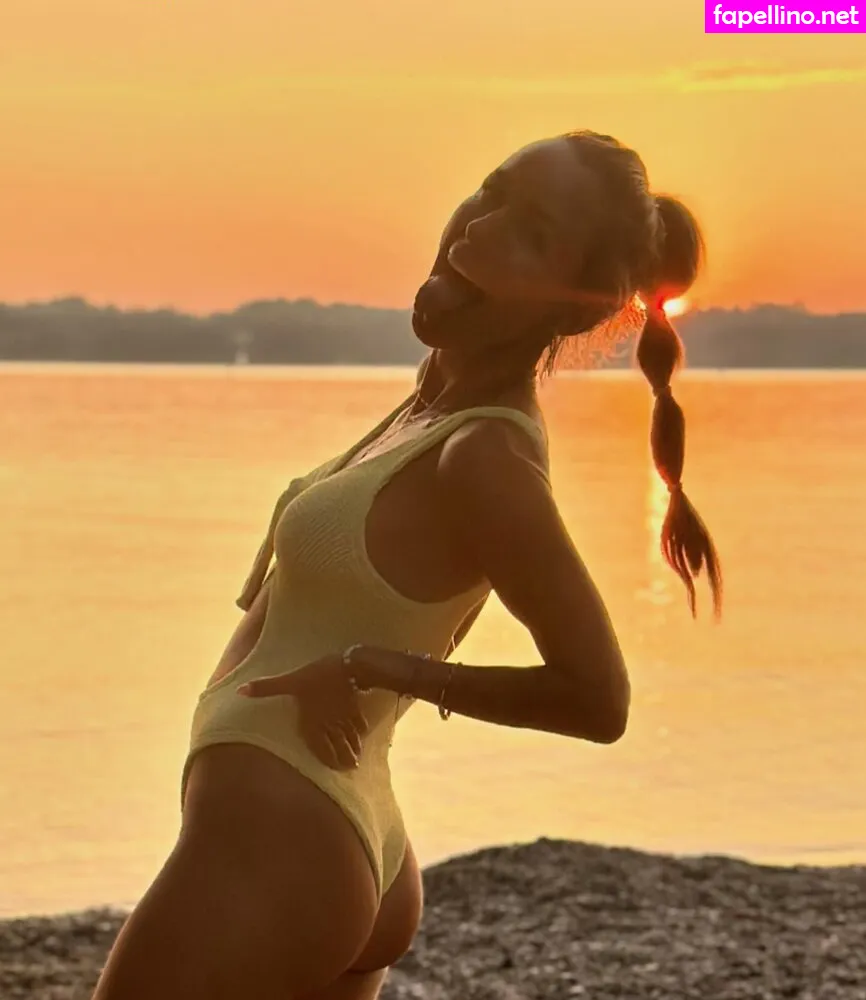 Warnkross, annie_carpendale Nude Leaked OnlyFans Photo #XLefdT5Co6