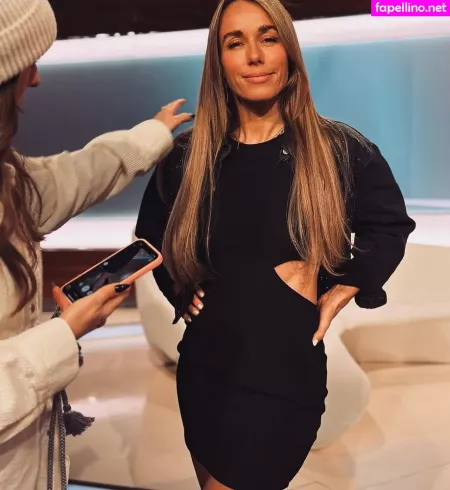 Annemarie Carpendale OnlyFans Thumbnail #YEJyS9p44x