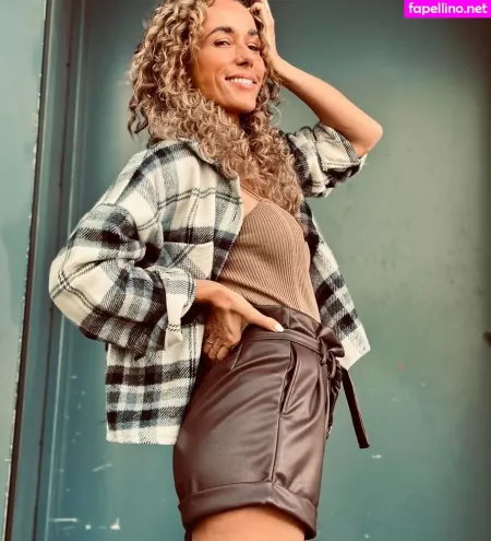 Annemarie Carpendale OnlyFans Thumbnail #YK6xMdfZvj