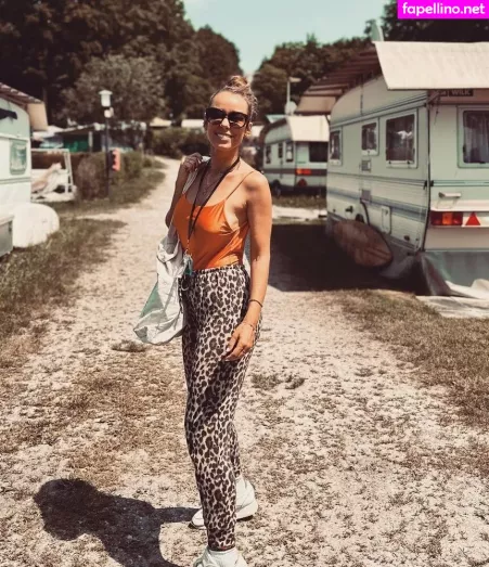 Annemarie Carpendale OnlyFans Thumbnail #jsVf2tWIt3
