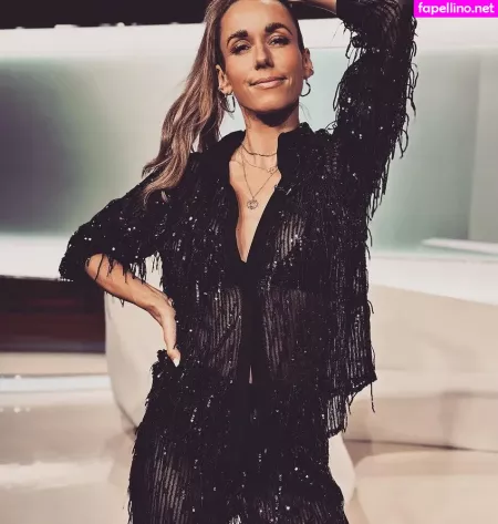 Annemarie Carpendale OnlyFans Thumbnail #o7MH29Ql9U