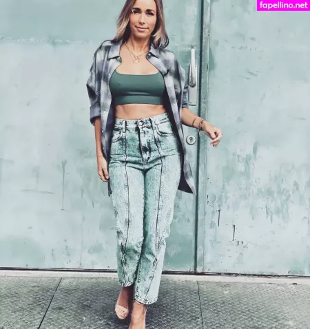 Annemarie Carpendale OnlyFans Thumbnail #tIYmyn6nPt