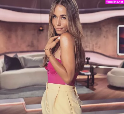 Annemarie Carpendale OnlyFans Thumbnail #wMt5Okkh0K