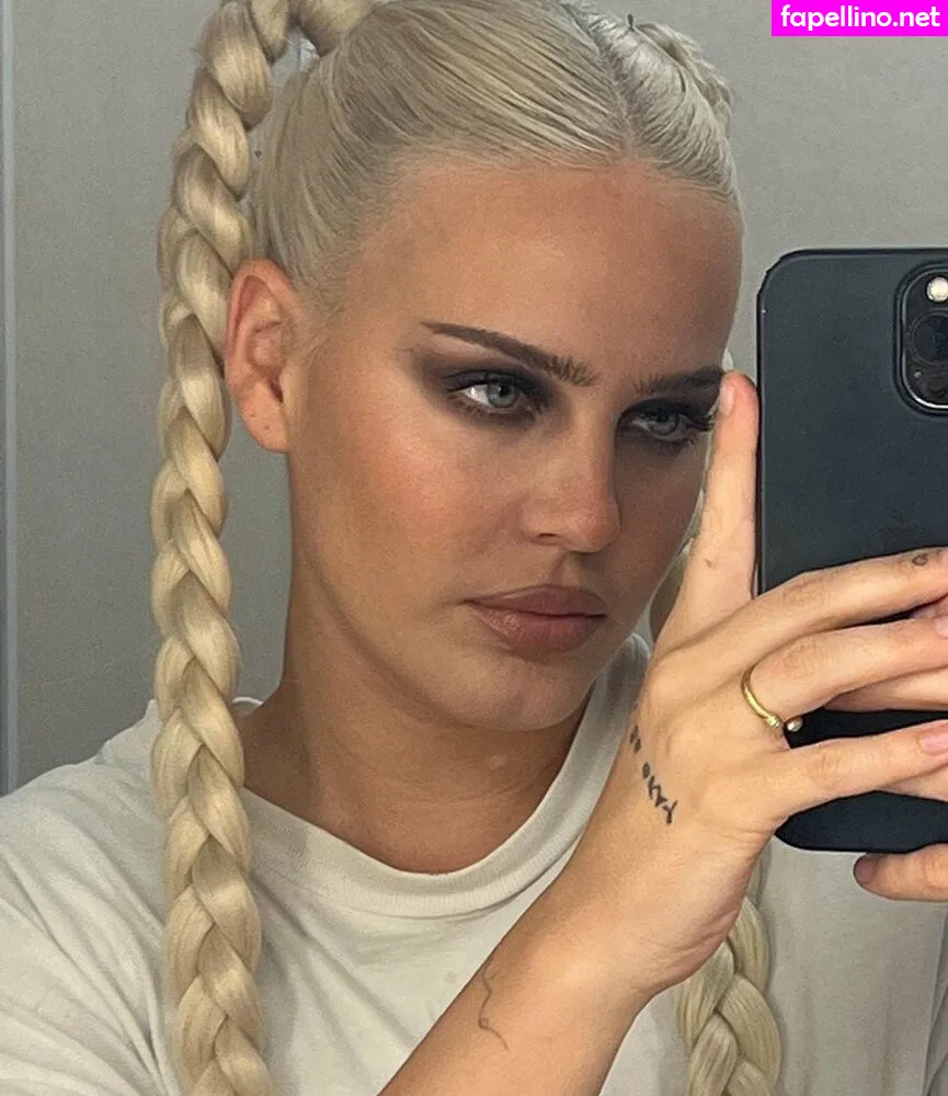 annemarie, annemarie98 Nude Leaked OnlyFans Photo #0SBN2XP6hT