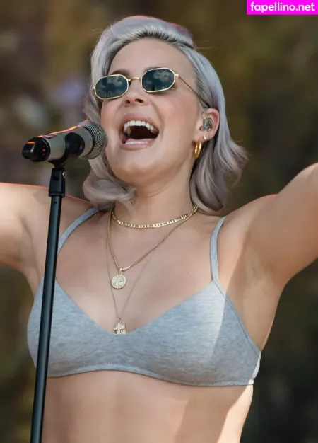 Annemarie OnlyFans Thumbnail #2OCRIYVMrp