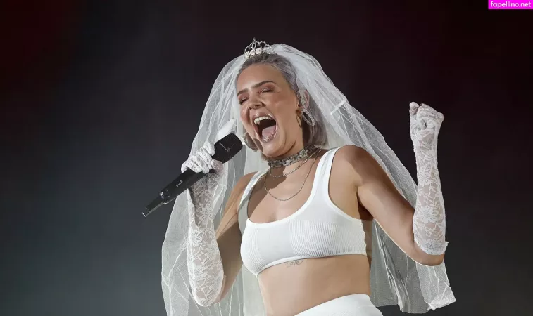 Annemarie OnlyFans Thumbnail #5zKkzgKYcP