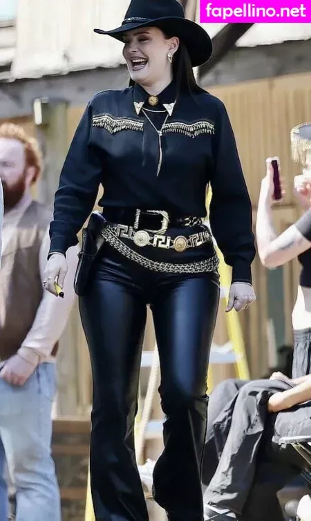 Annemarie OnlyFans Thumbnail #TbeLfTLOCv