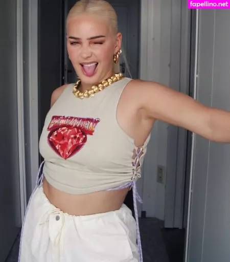 Annemarie OnlyFans Thumbnail #dq0GF1BNAJ