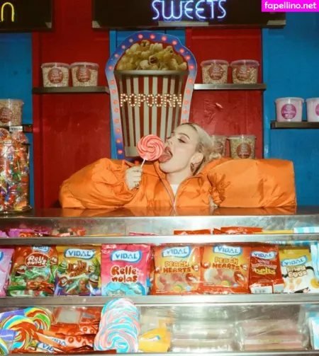 Annemarie OnlyFans Thumbnail #qIy74X6dm5