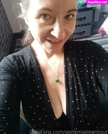 Annemarieontour OnlyFans Thumbnail #ICkNGpyAnV