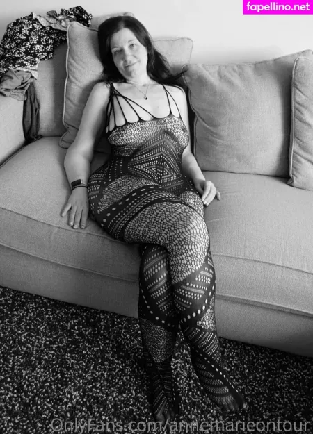 Annemarieontour OnlyFans Thumbnail #Ri08QxlwqU