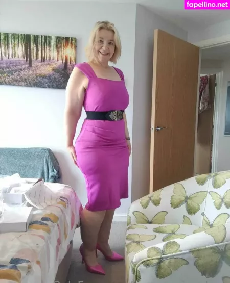 Annemarieontour OnlyFans Thumbnail #oR6j8UhNRf