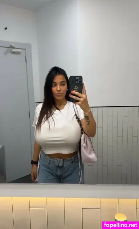 Anneris OnlyFans Thumbnail #V3iDEl8tqF