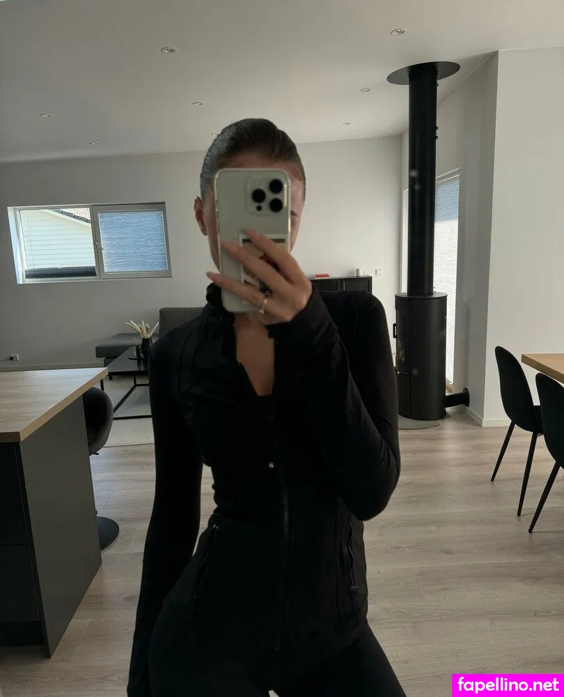 annesofie_free Nude Leaked OnlyFans Photo #U9554EfiVR
