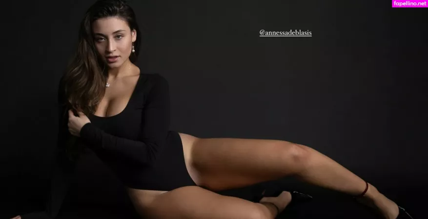 Annessa Deblasis OnlyFans Thumbnail #Gy2PP1sNRm
