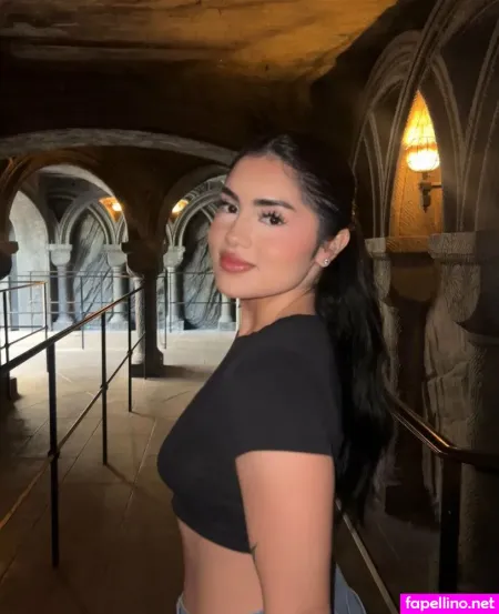 Annettevvv OnlyFans Thumbnail #5hBjU8rqiU