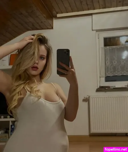 Annewendel OnlyFans Thumbnail #NxDfBQ4yTn