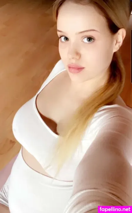 Annewendel OnlyFans Thumbnail #PmeuWCpqMD