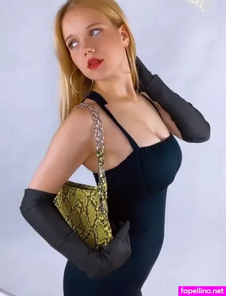 Annewendel OnlyFans Thumbnail #o6IpQgiiH8