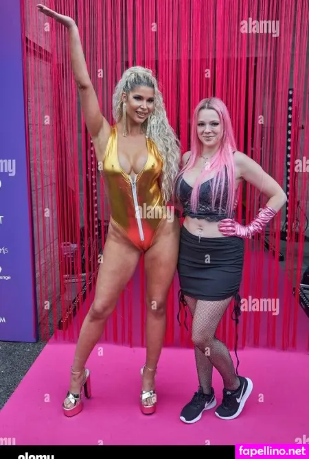 Annewnsche OnlyFans Thumbnail #h8egk4WZGx
