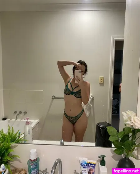 Anngoft81 OnlyFans Thumbnail #Tklh8OYkLn