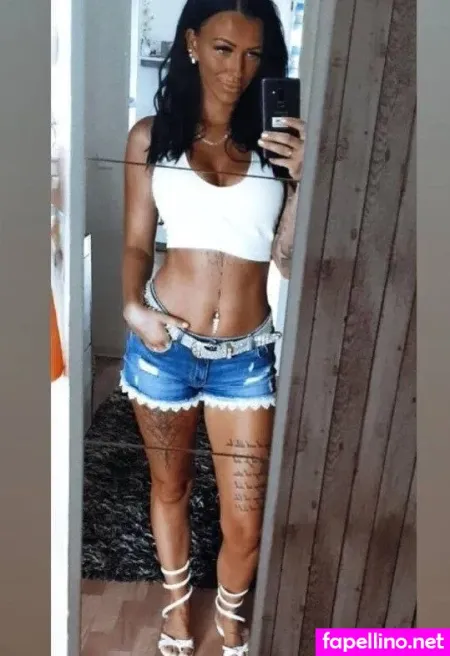 Anni 32 OnlyFans Thumbnail #MA1CDKAPAv