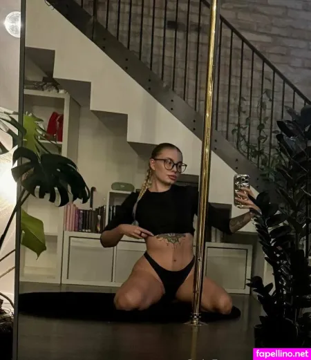 Anni Ai OnlyFans Thumbnail #9BzkqTpfWw