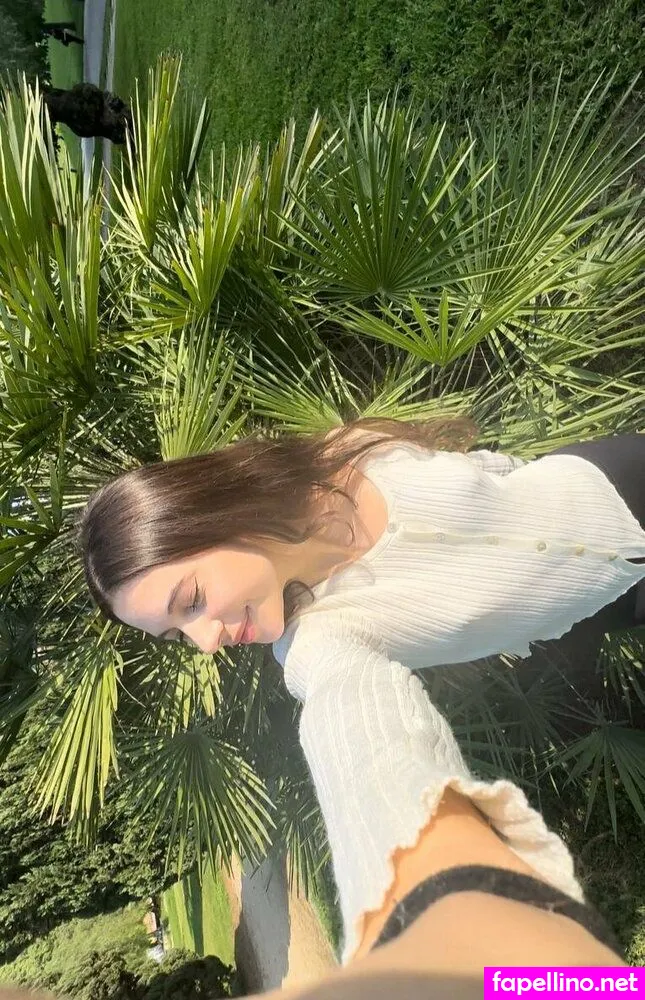 anni_so_well, wellenoughalonepod Nude Leaked OnlyFans Photo #OBX8O12NDM