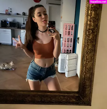 Anni The Duck OnlyFans Thumbnail #oMC5TmfxB4