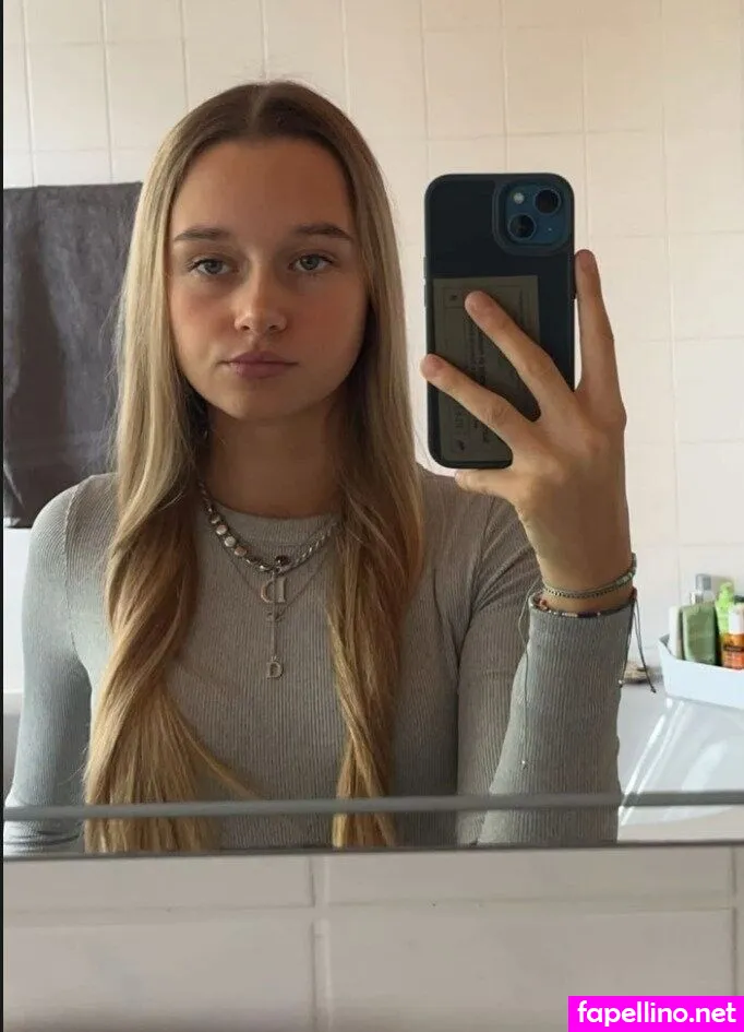 annelesemilton Nude Leaked OnlyFans Photo #a4yJmcfMGq