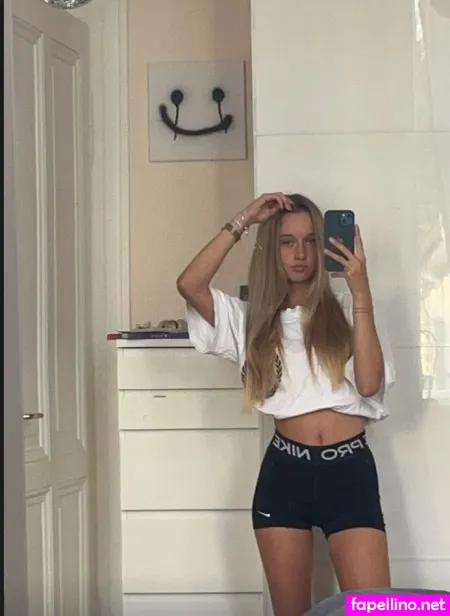 Annichen 1 OnlyFans Thumbnail #hP9SvdxzGq