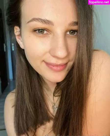 Annie Aa OnlyFans Thumbnail #Sa2F736o4g