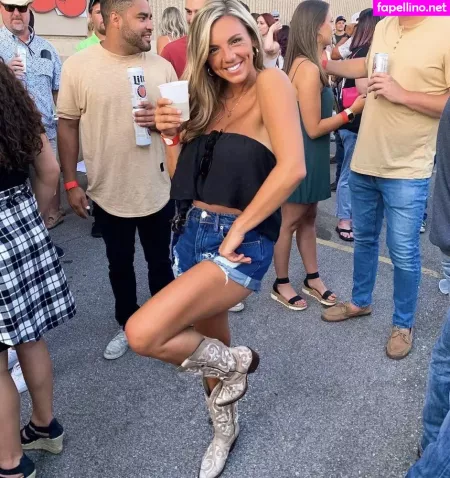 Annie Agar OnlyFans Thumbnail #Ot9Xg9qC7q