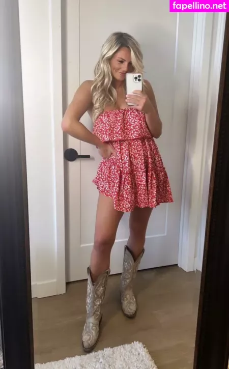 Annie Agar OnlyFans Thumbnail #liMSXSr3L8