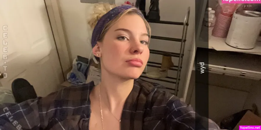 Annie Angel18 OnlyFans Thumbnail #zykWPUyk2t