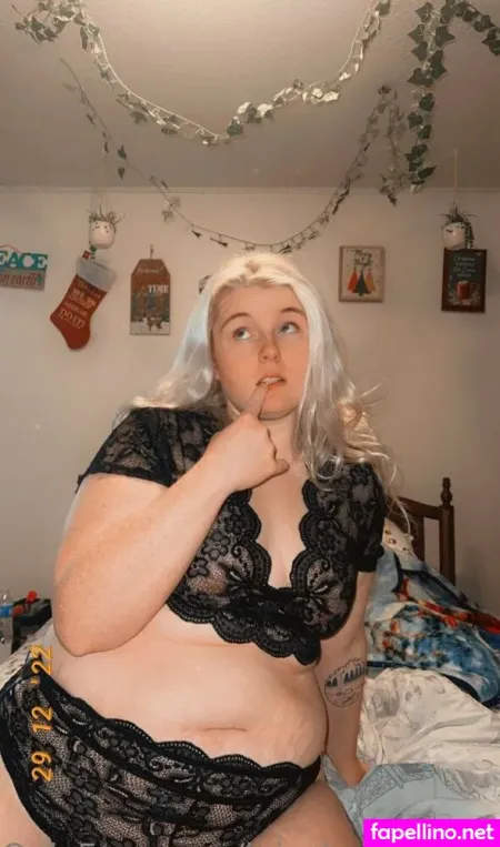 Annie Bananie OnlyFans Thumbnail #FFuVH7dzMy