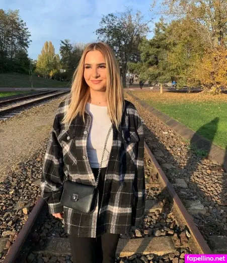 Annie Bny OnlyFans Thumbnail #amMOJcR0O4