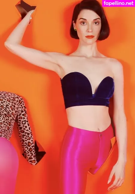 Annie Clark OnlyFans Thumbnail #EP5D58WUy8