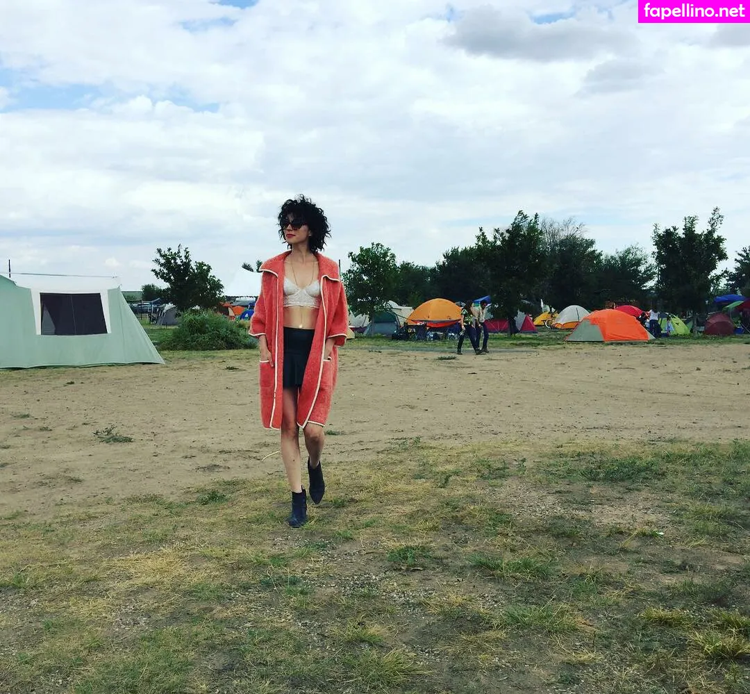 St. Vincent, annie__clark Nude Leaked OnlyFans Photo #T6QBcRosNo