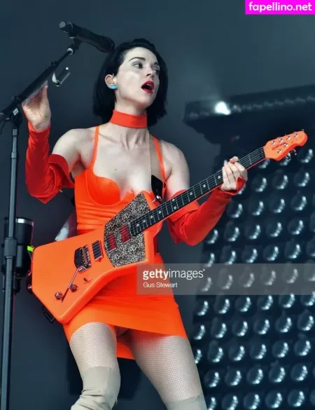 Annie Clark OnlyFans Thumbnail #xFbWCygyvG