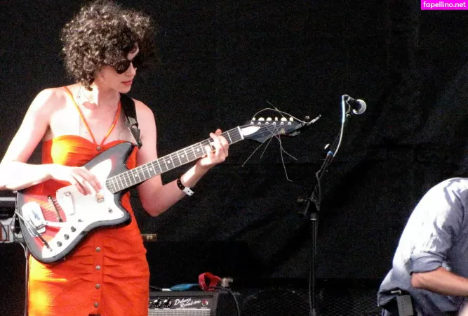 Annie Clark OnlyFans Thumbnail #y58P8Lj19Q