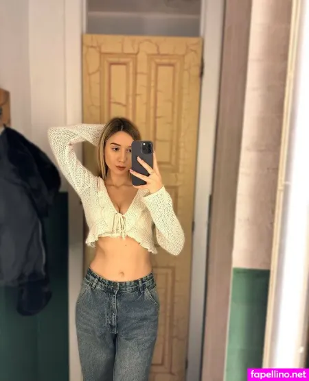 Annie Free Main Profile Photo