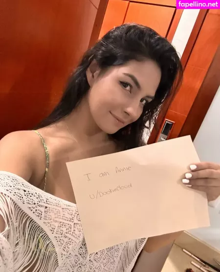 Annie Guzman OnlyFans Thumbnail #GWoFsiaM9J