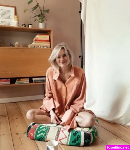 Annie Hoffmann OnlyFans Thumbnail #tccjDFYY2T