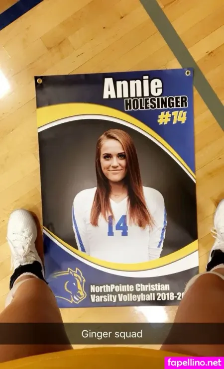 Annie Holesinger OnlyFans Thumbnail #VkYcFUgsok