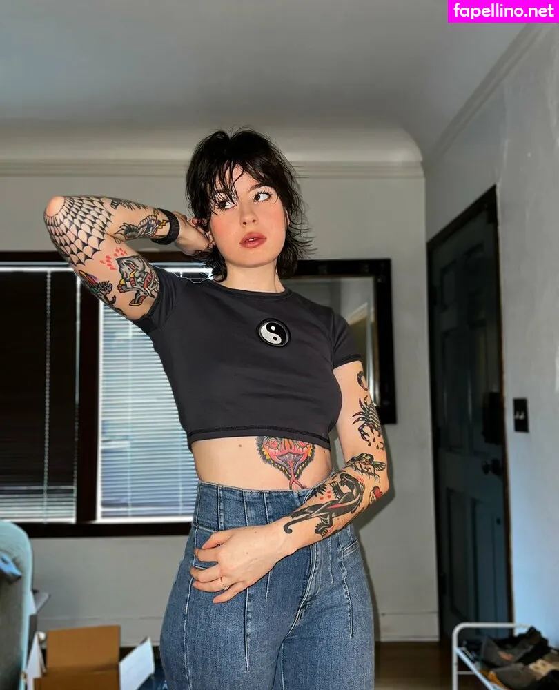 anniejay, anniejaylin, anniejaytweets Nude Leaked OnlyFans Photo #16IBr6uLln