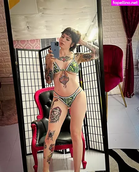 Annie Jay OnlyFans Thumbnail #8b78O8lnZP