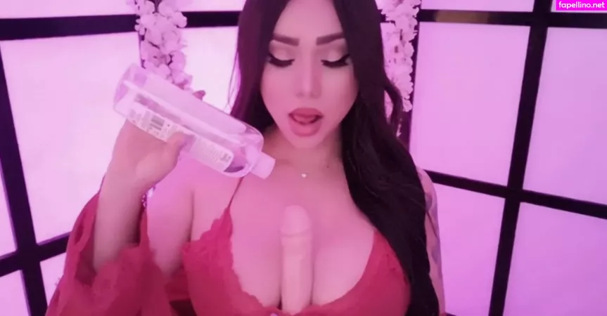 Annie Luminoso OnlyFans Thumbnail #O5qbekXK8N