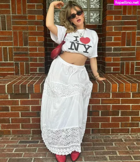 Annie Marie Sauve OnlyFans Thumbnail #J6IWkAPedq