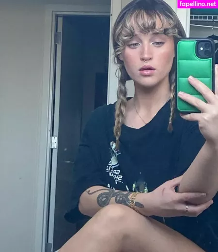 Annie Marie Sauve OnlyFans Thumbnail #Wk5ovFEMlA